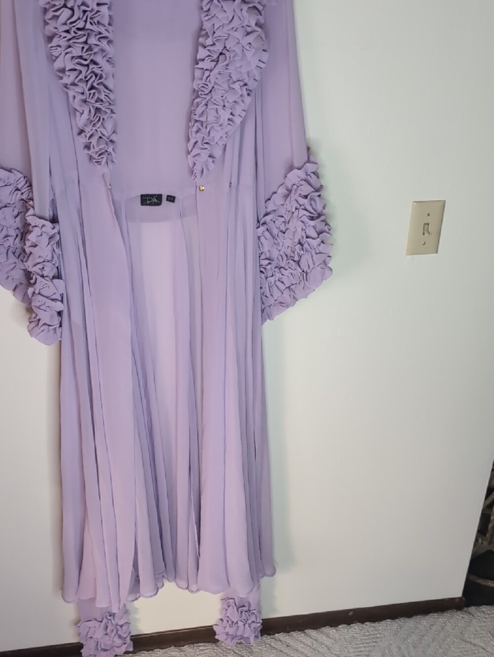 Catherine D'Lish Lavender Robe - Picture 6 of 9